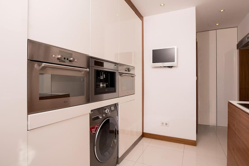 Orangehomes One Bedroom With Fireplace Budapeste